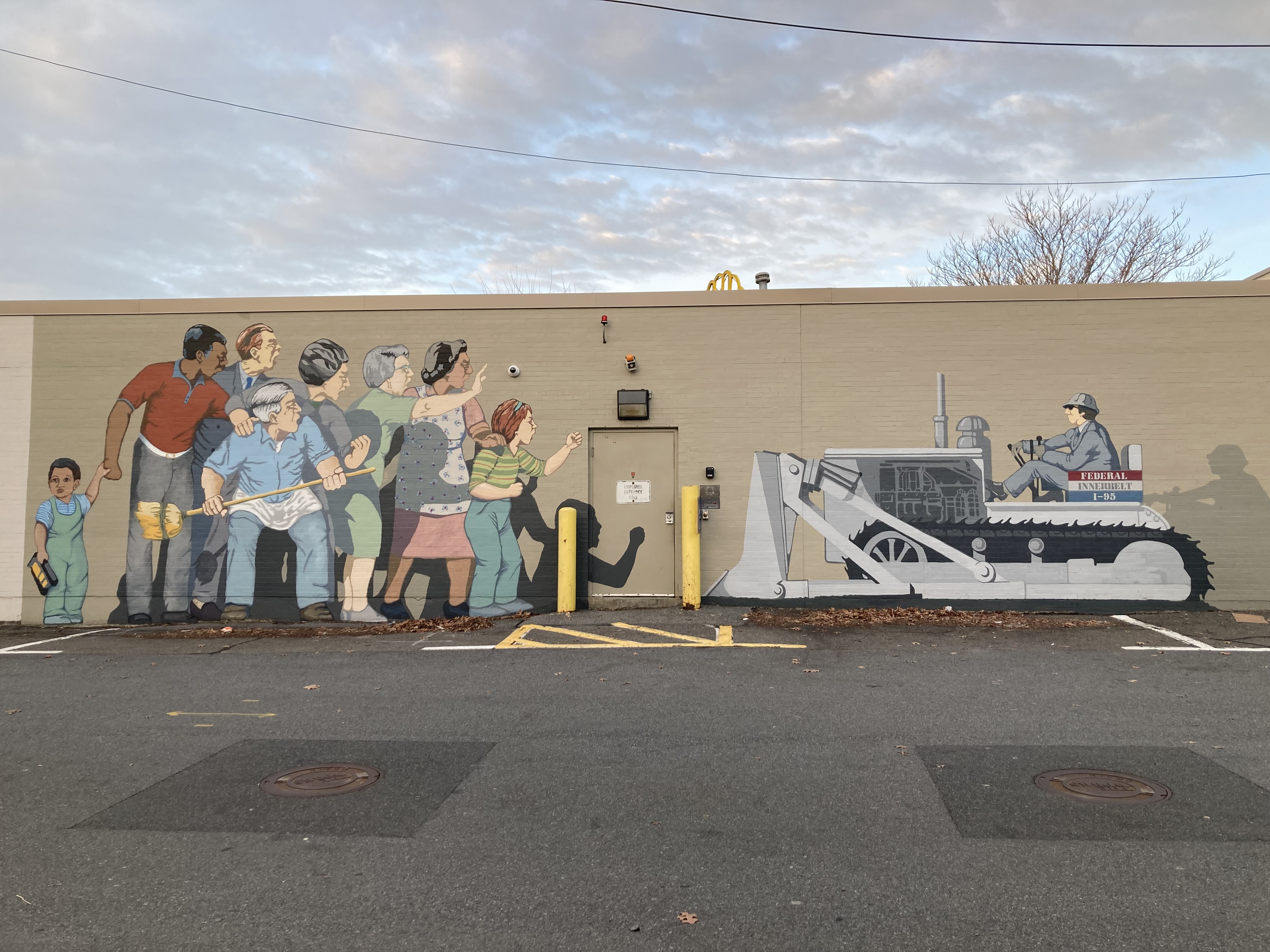 A mural on the Microcenter by Trader Joes.