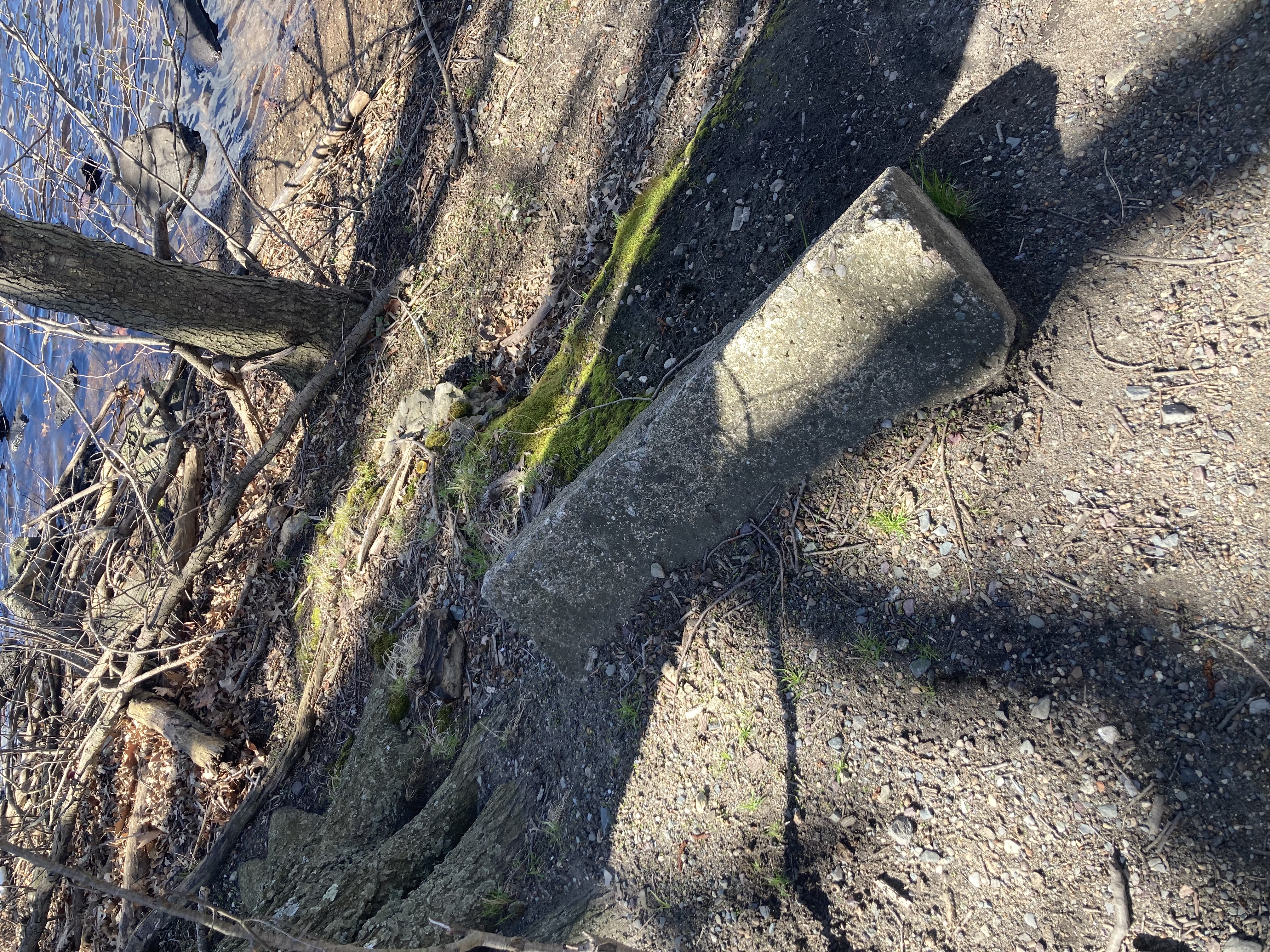 Mysterious concrete chunks again